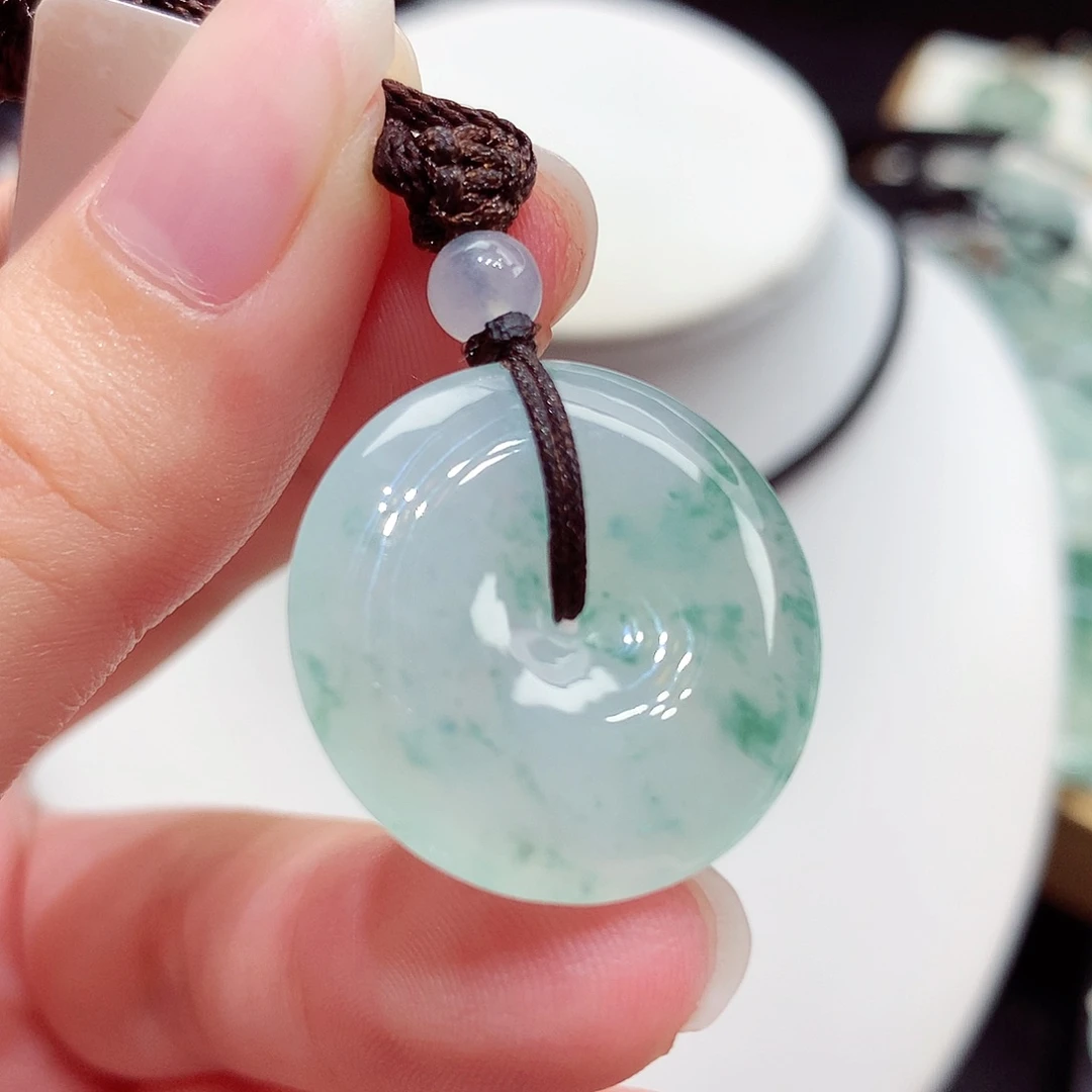 颈饰未镶嵌翡翠翡翠16，23.9/5.4