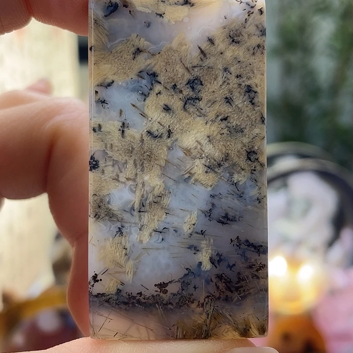 玛瑙/玉髓未镶嵌珠宝奇石