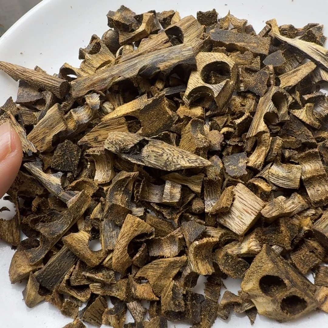 沉香碎屑沉香钻孔料