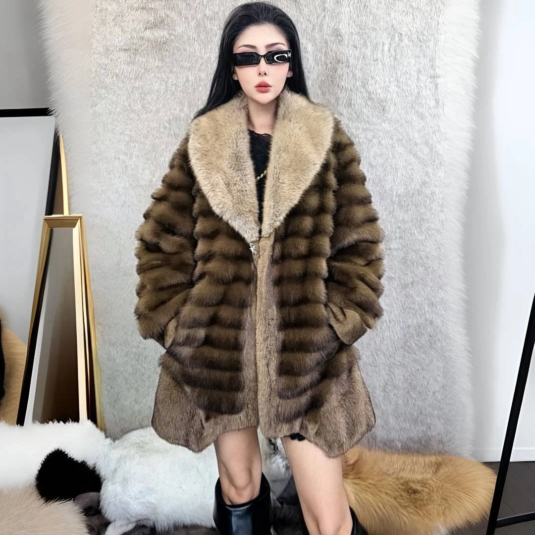 {阿美拉}法式高奢秋冬设计师龙猫拼接短款西服领毛毛外套