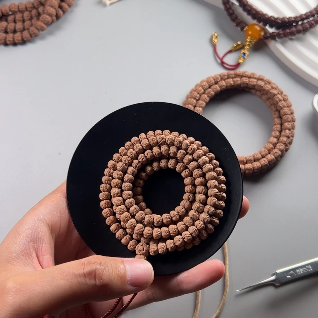 杨***萬金刚菩提吊坠原桩佛手