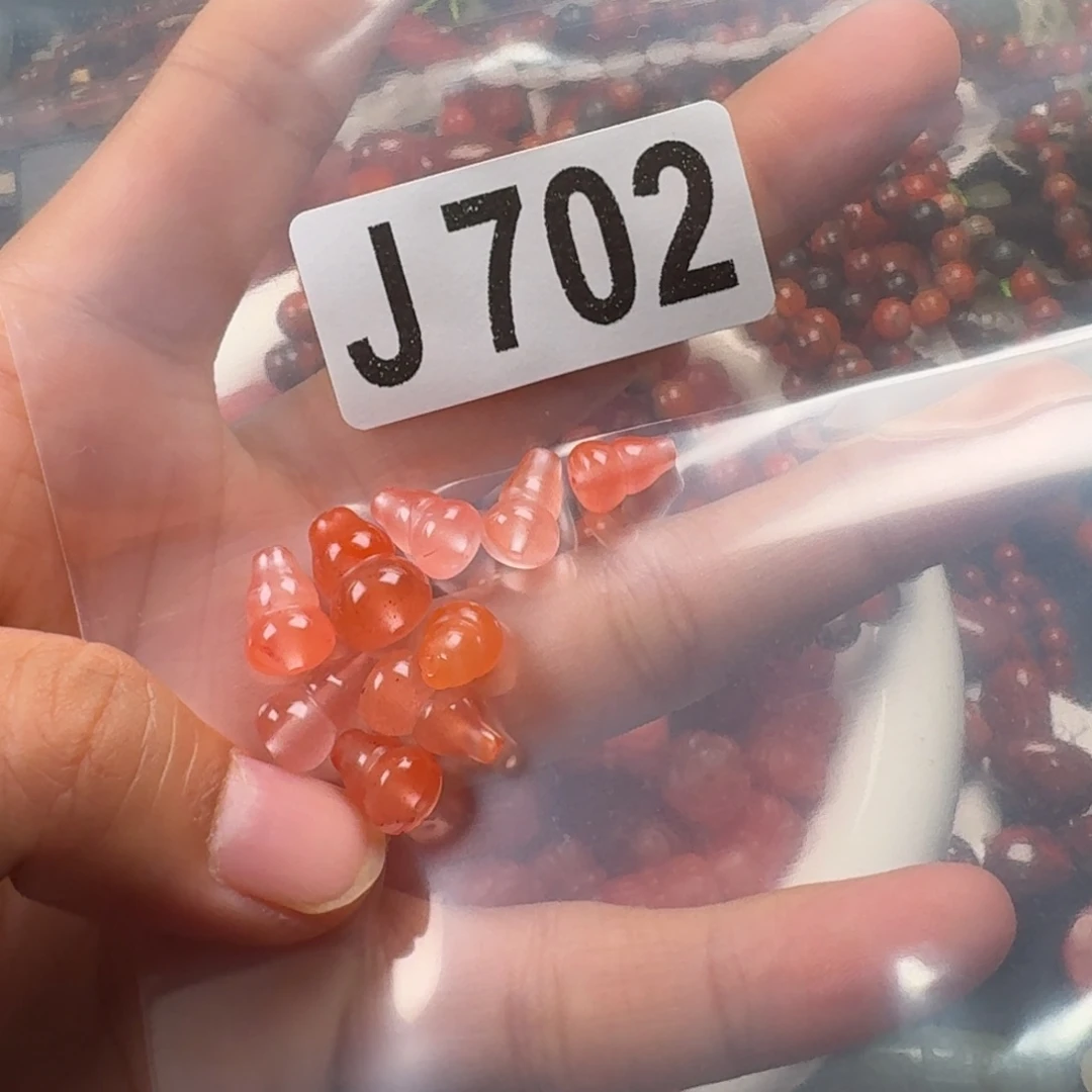 南红玛瑙未镶嵌珠宝奇石