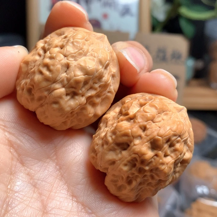 桃核吊坠魔鬼肌肉蛙38尺寸