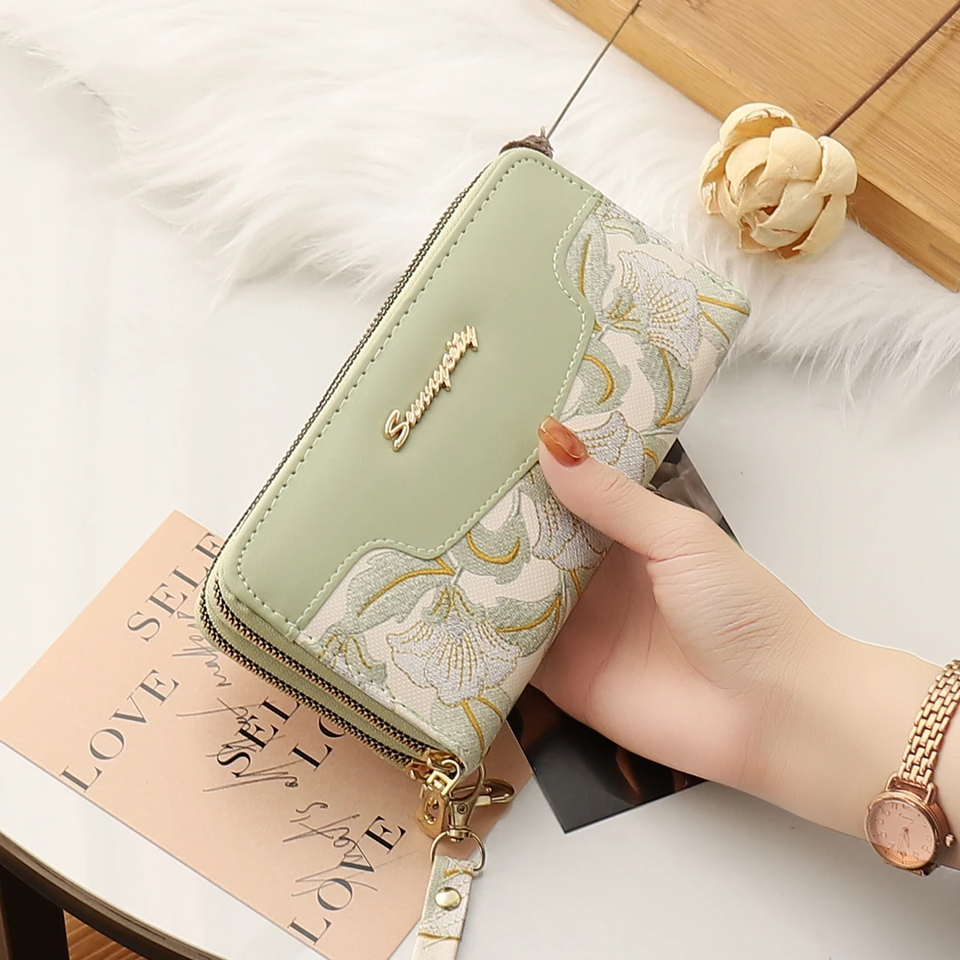 手拿包女2025新款时尚大容量双拉钱包高级感压花手机包妈妈零钱包