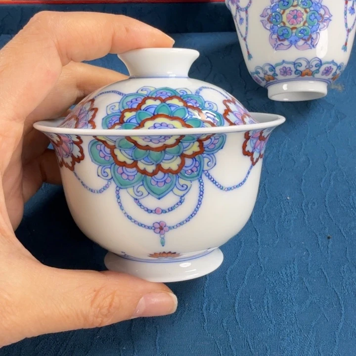 景德镇陶瓷品茶杯