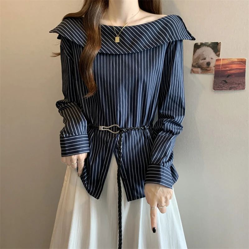 大码法式荷叶边时尚长袖衬衫女秋季胖mm显瘦收腰减龄开叉条纹上衣