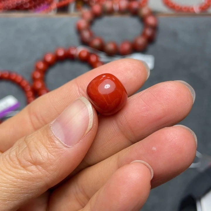 南红玛瑙手串13多样性发1未镶嵌