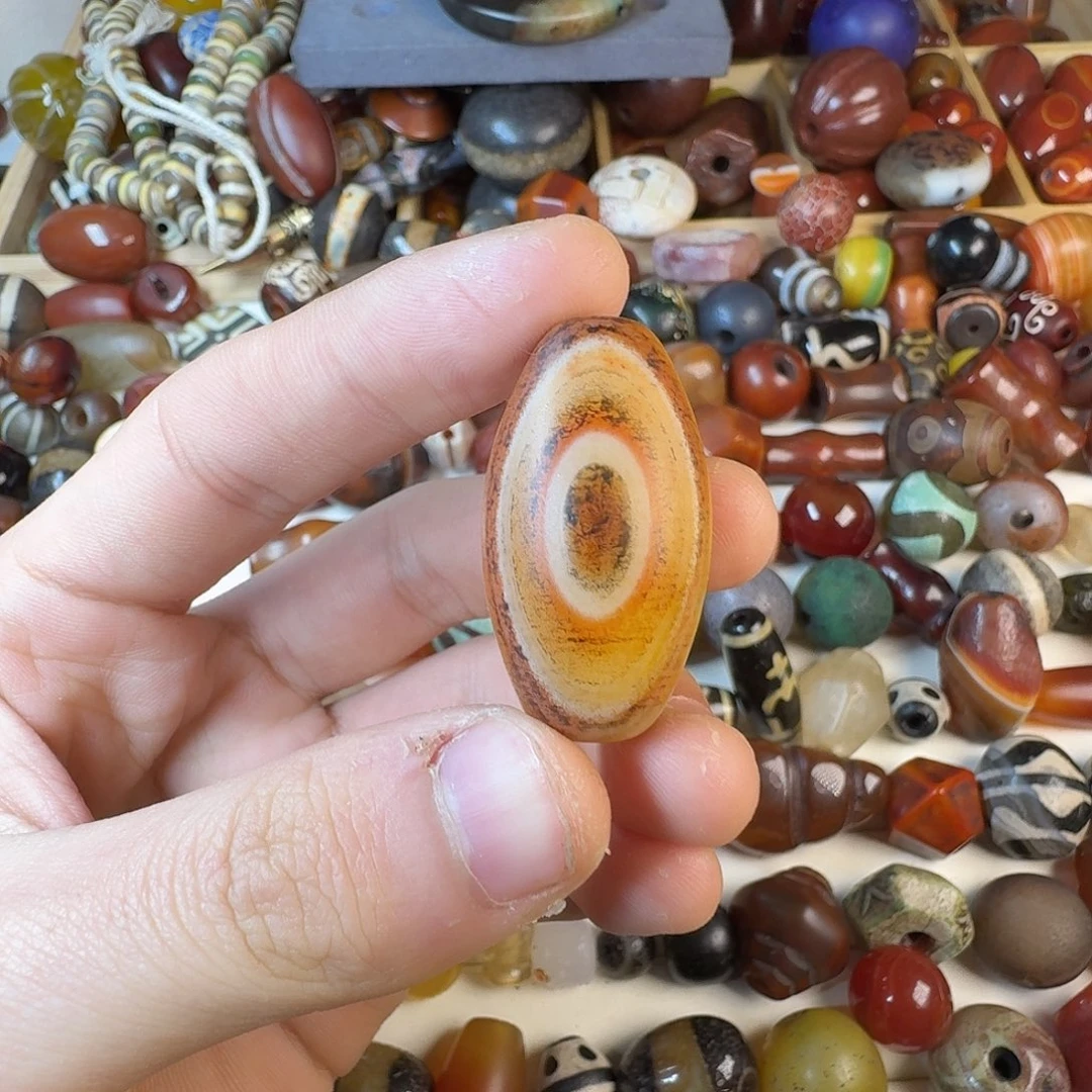 玛瑙/玉髓未镶嵌纯天然玛瑙珠子