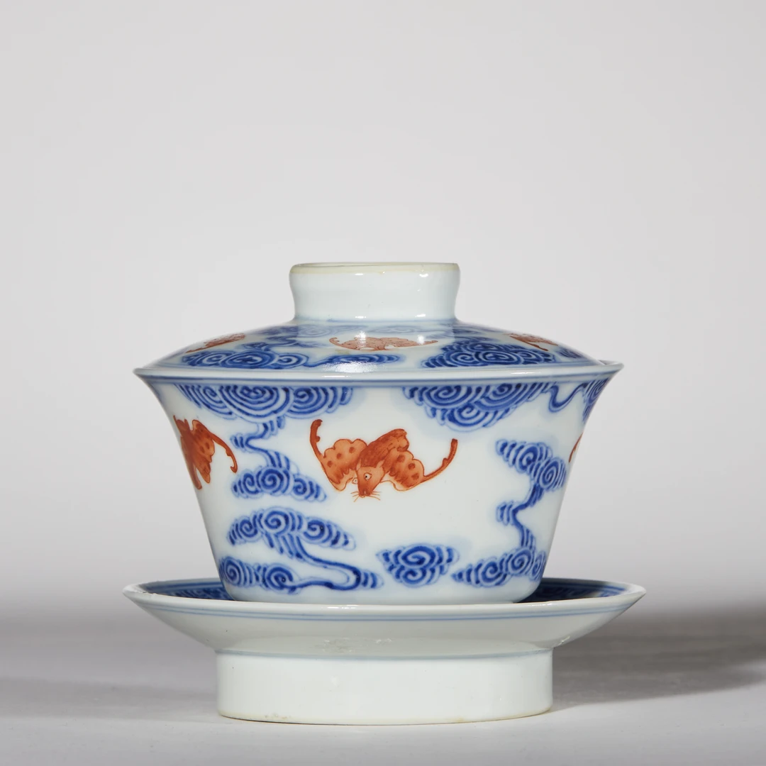 7、清光绪 青花矾红洪福齐天纹三才盖碗【祥德87拍卖】