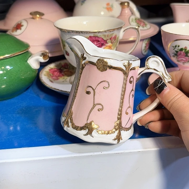 凡间陶瓷家居生活馆