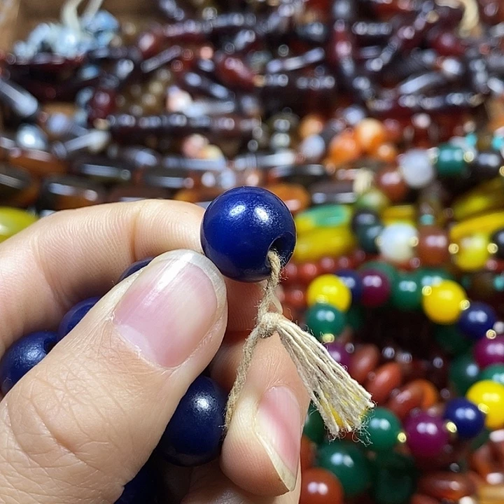 未镶嵌颈饰玛瑙/玉髓一**情