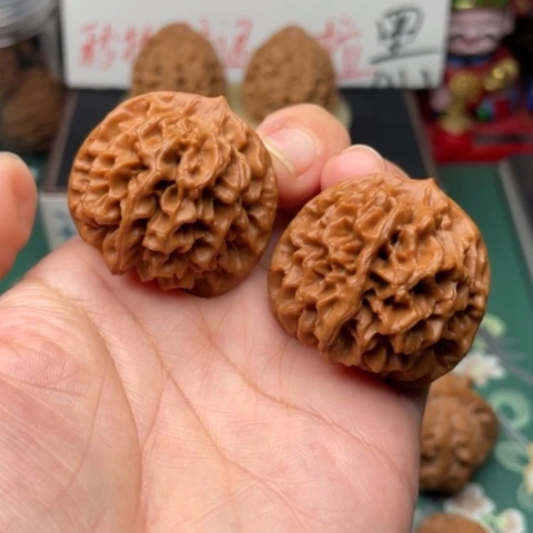【闪购商品】文玩核桃吊坠37秦闷