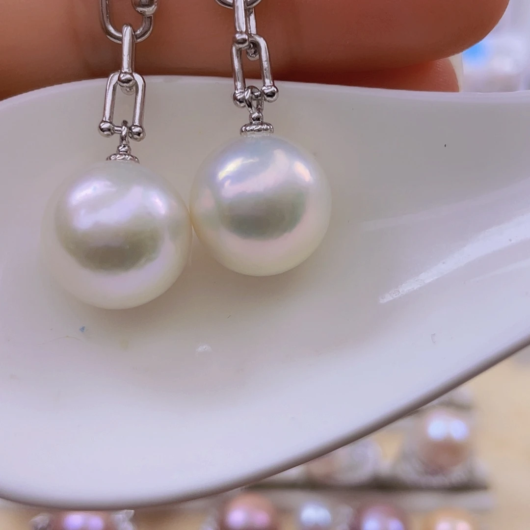 淡水珍珠未镶嵌耳饰