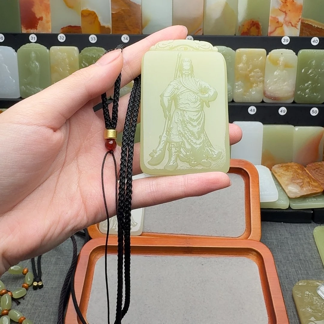 非金属方解石玉关公