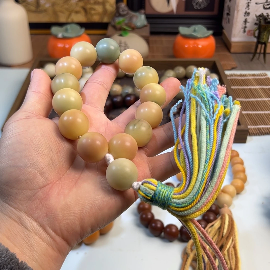 安***昀吊坠菩提根/象牙果圆珠手持20mm