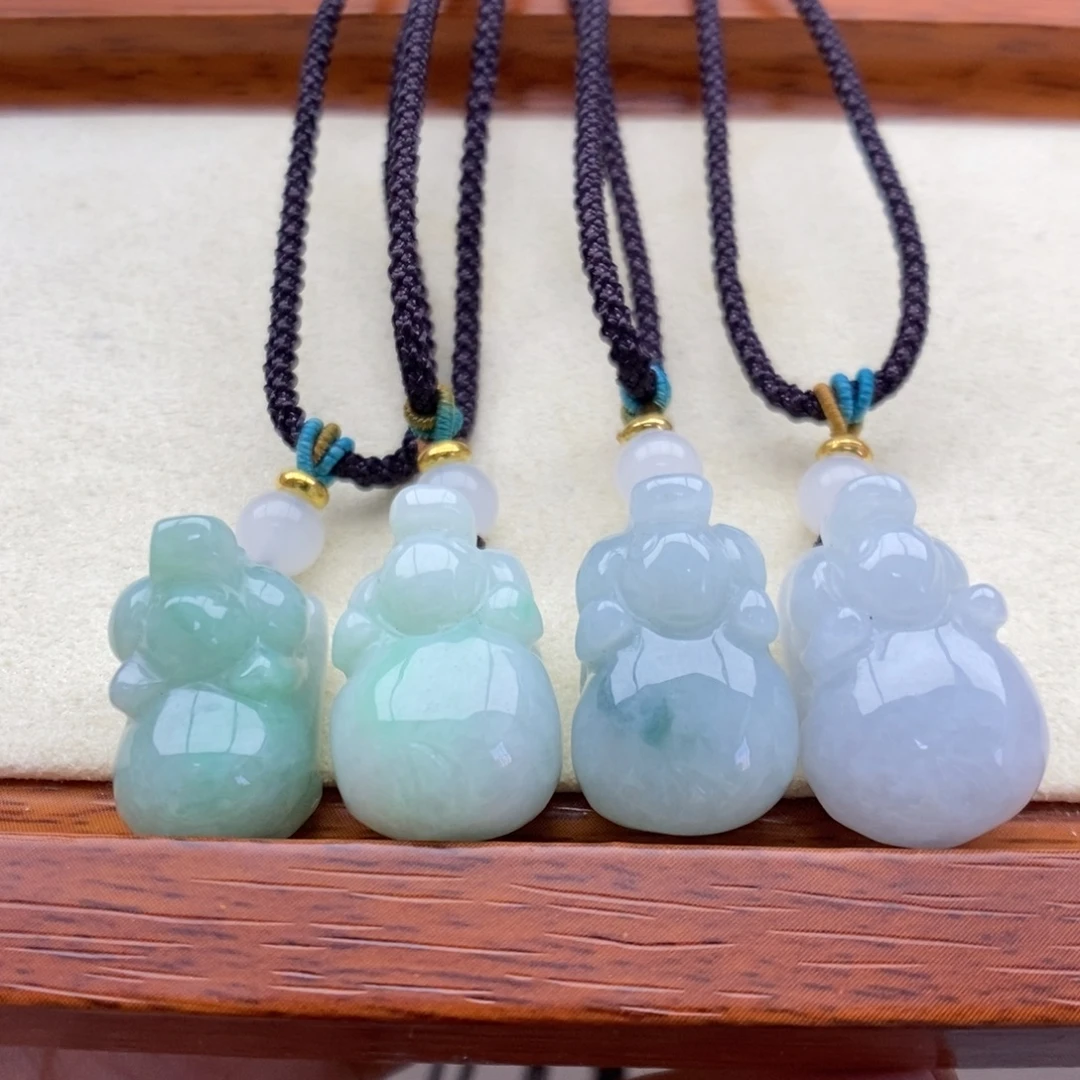 翡翠未镶嵌颈饰吊坠多样性发货发其一