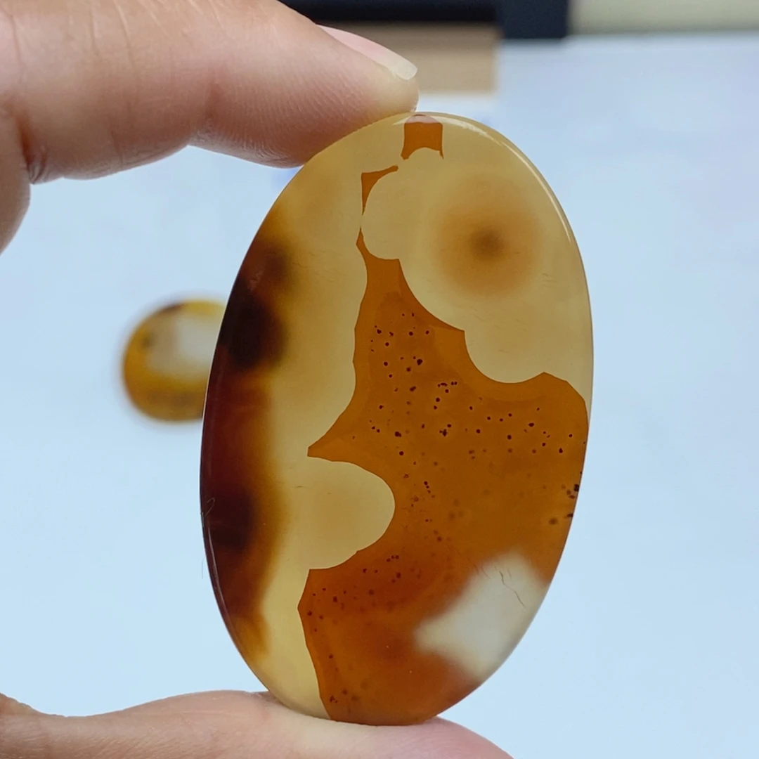 玛瑙/玉髓未镶嵌珠宝半成品