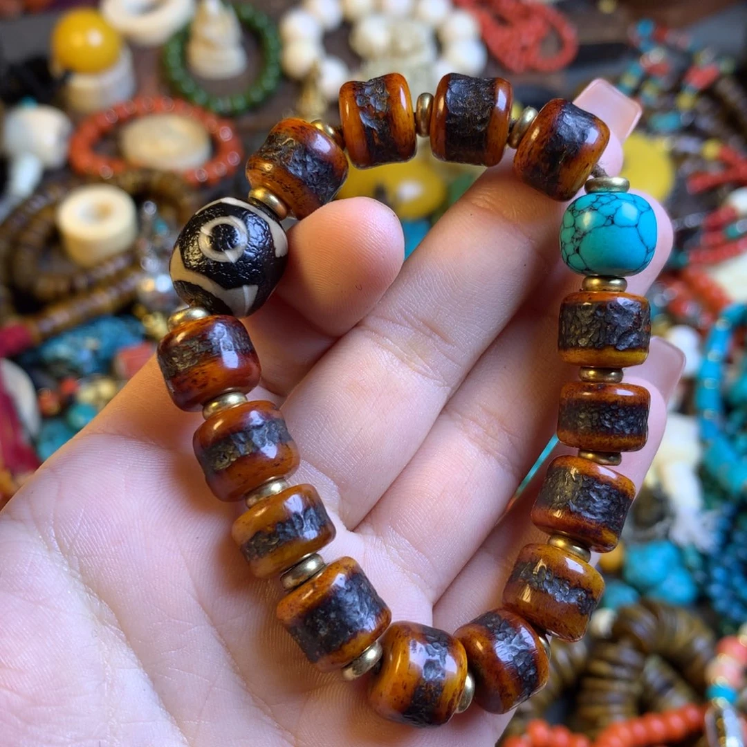 凤眼菩提吊坠…………………