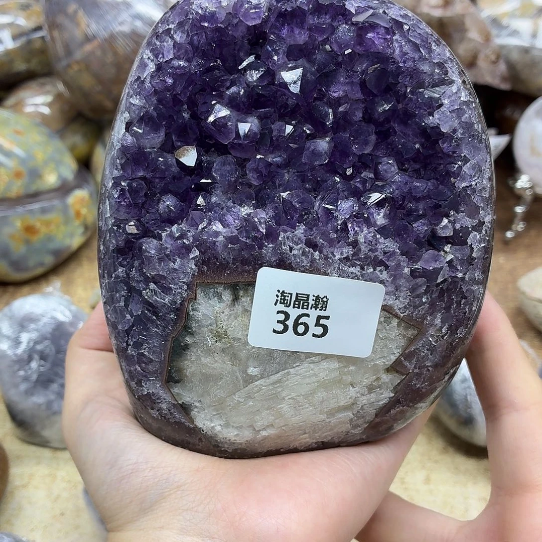 未镶嵌大型摆件（非配饰）水晶