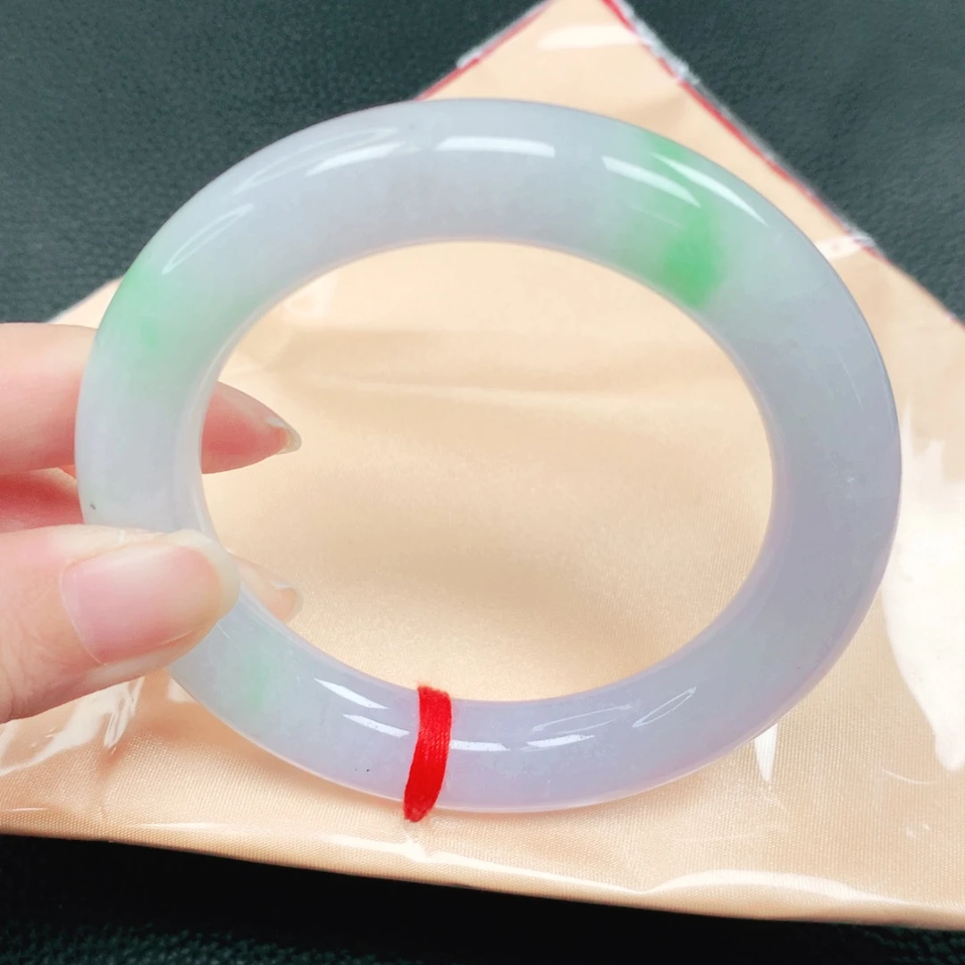 翡翠未镶嵌手镯57圈