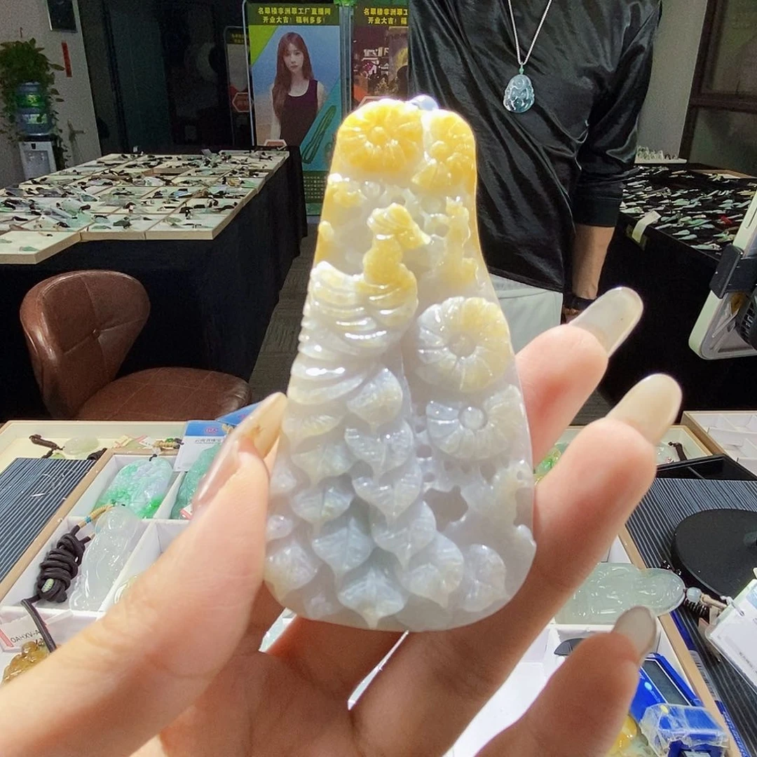 颈饰未镶嵌翡翠翡翠