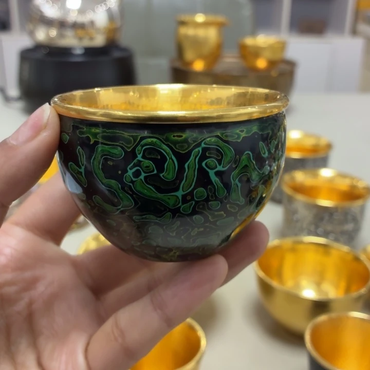 李小鹤木胎大犀牛2克足金999主人杯120毫升