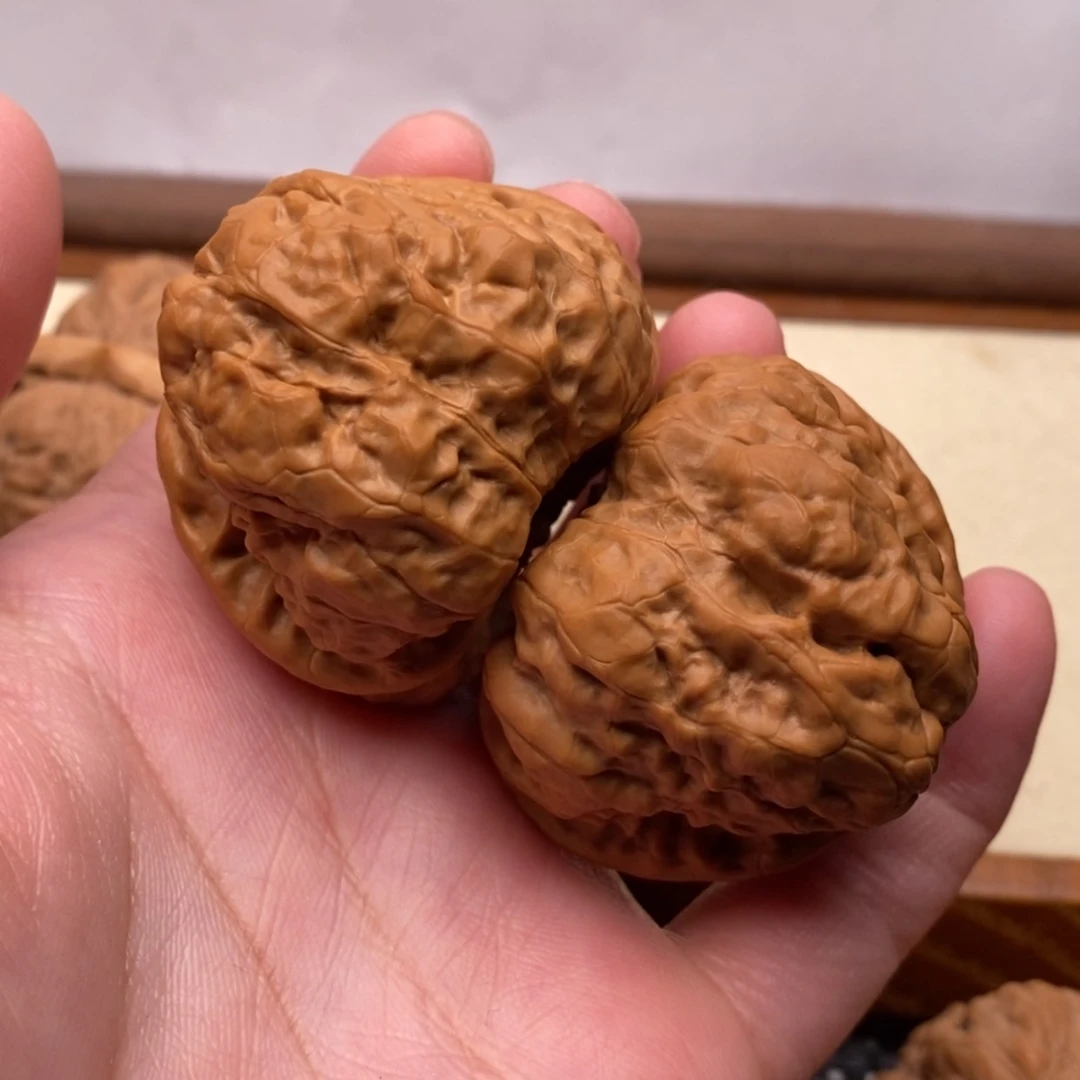 【闪购商品】把件文玩核桃鹏边44左右