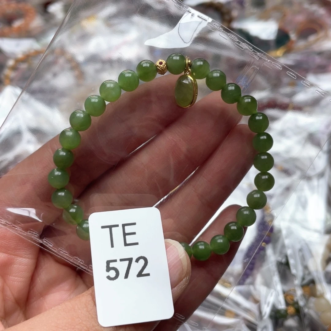 水晶多样性发一只未镶嵌