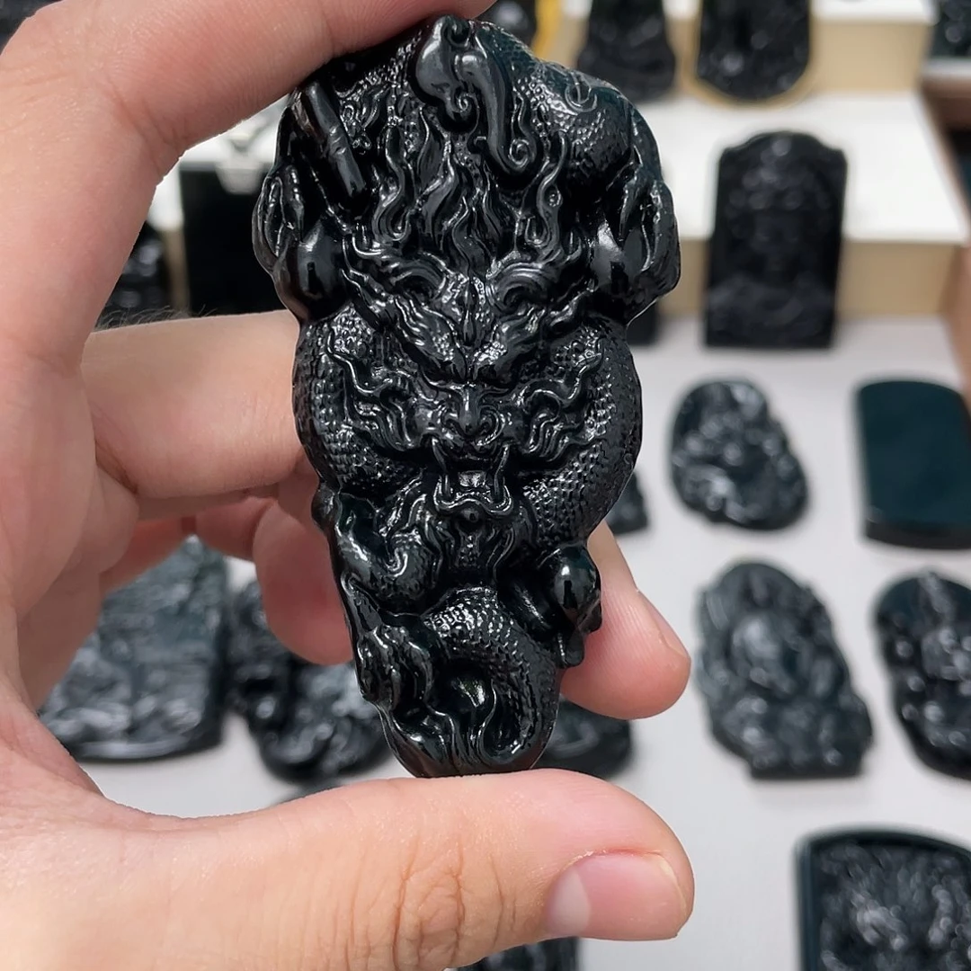 一***魔蛇纹石玉未镶嵌吊坠