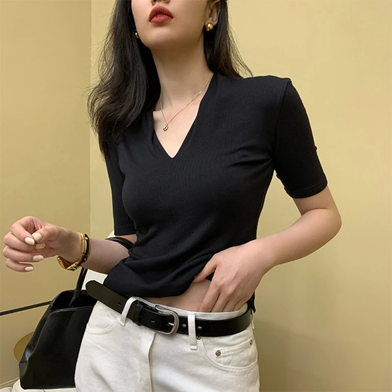 【短袖】夏季短款小心机深V领打底衫时尚韩版修身上衣显瘦性感短袖