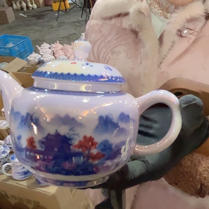 陶摆件景德镇高温瓷壶