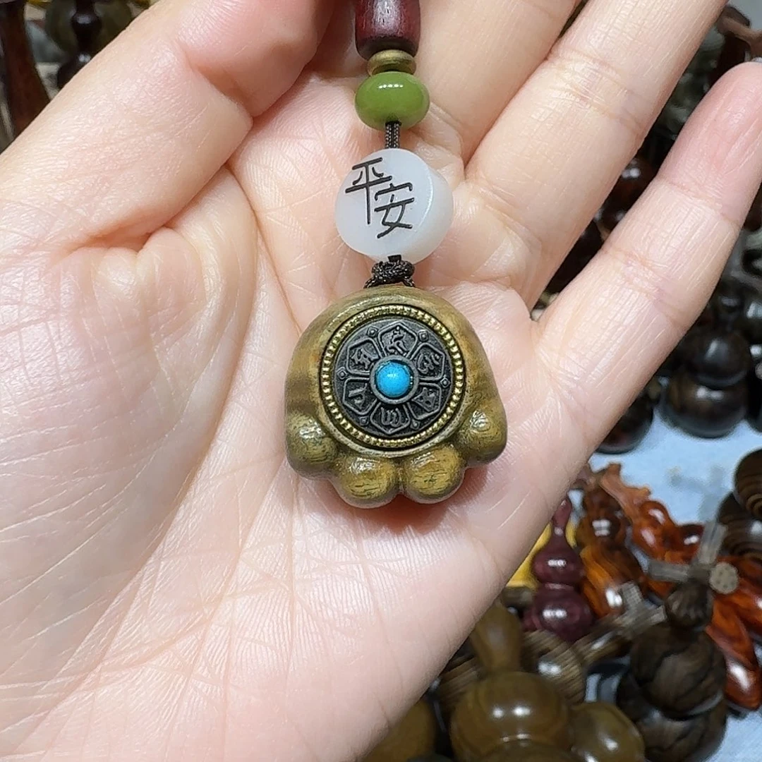 莉***目香榧木绿檀挂件挂件
