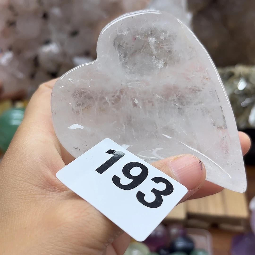 未镶嵌大型摆件（非配饰）水晶