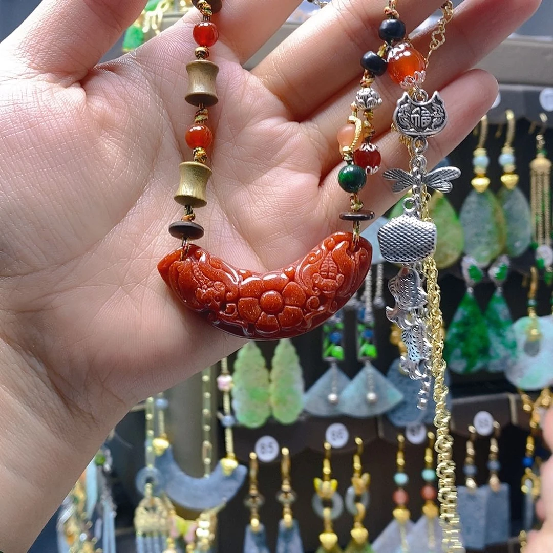 颈饰未镶嵌翡翠翡翠