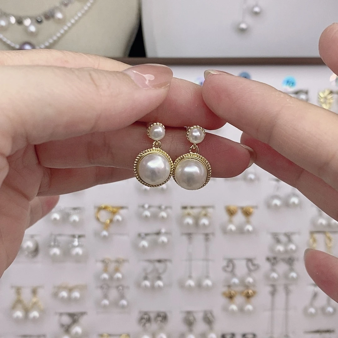 合金耳饰淡水珍珠