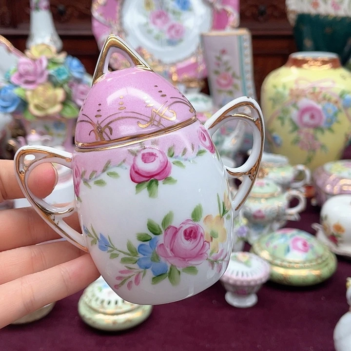 杯碟陶瓷摆件陶瓷