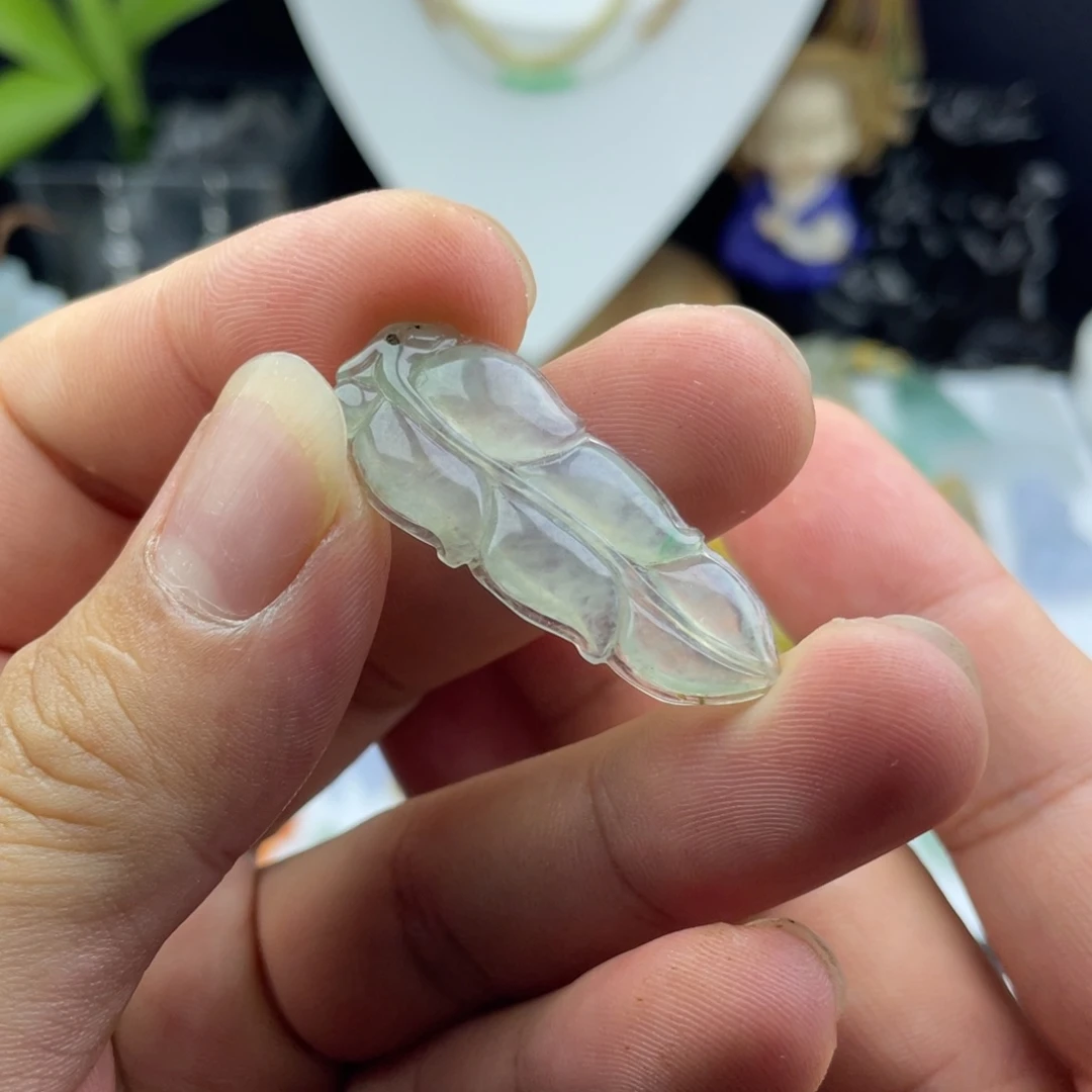 定制翡翠未镶嵌叶子