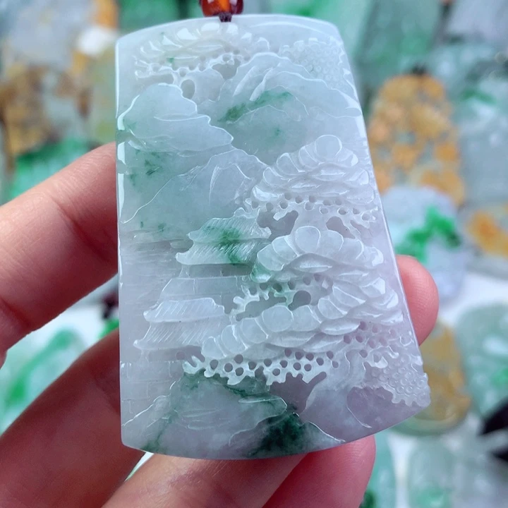 吊坠(不含链)未镶嵌翡翠
