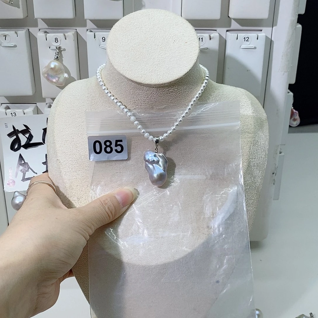 淡水珍珠合金颈饰