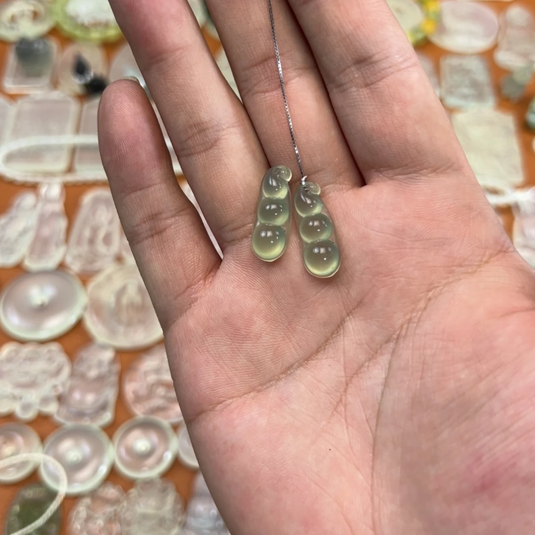 蛇纹石玉银S925镶嵌颈饰