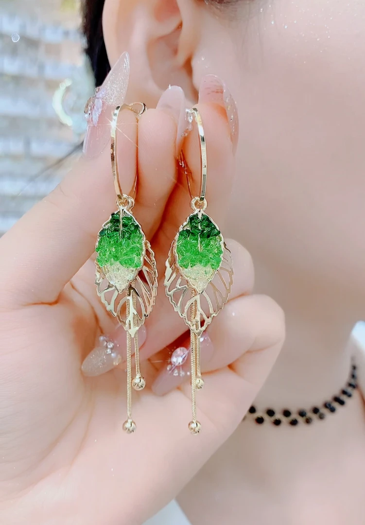 铜合金合成锆石耳饰 369绿色长款金枝玉叶素款时尚耳环树叶