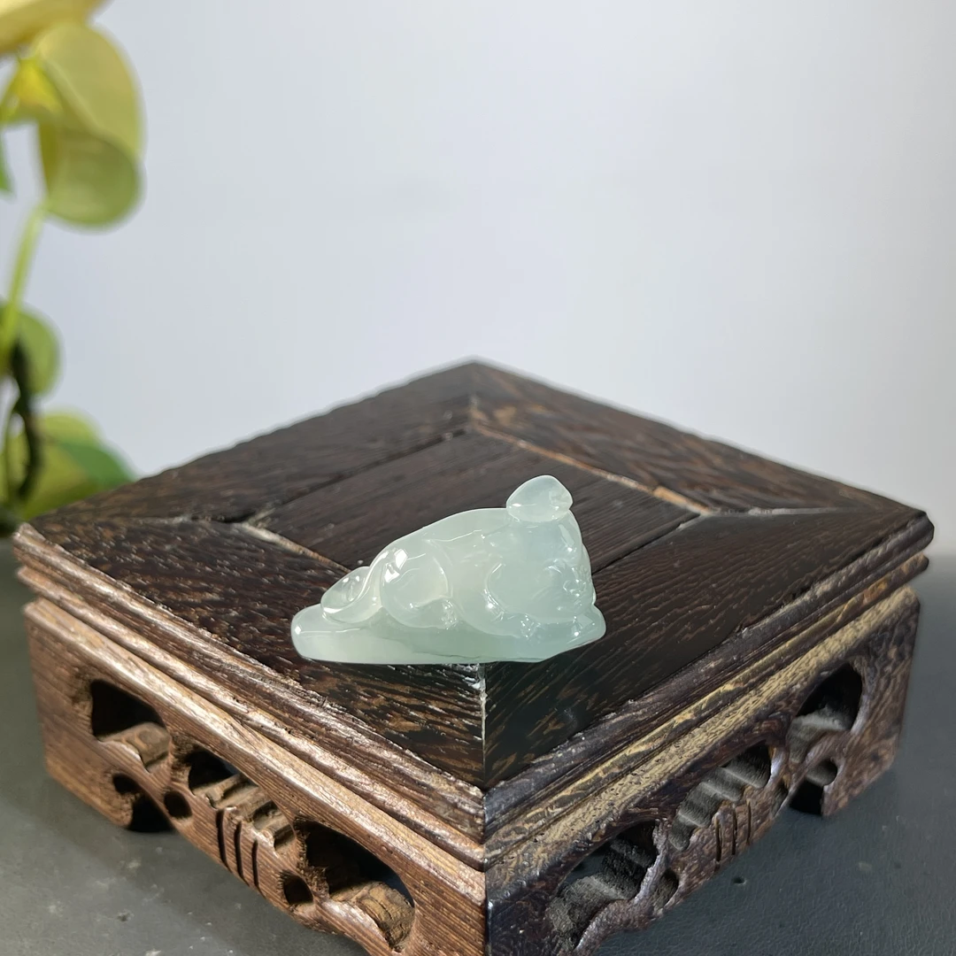 JGB20-70  天然缅甸A货翡翠 特色件