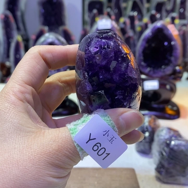 水晶摆件未镶嵌摆件