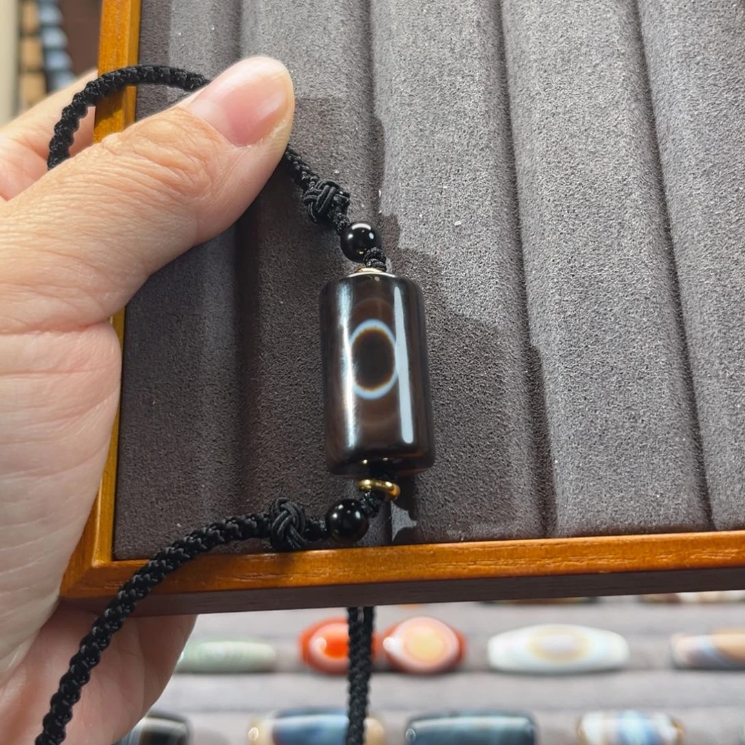 明***＞玛瑙/玉髓合金颈饰