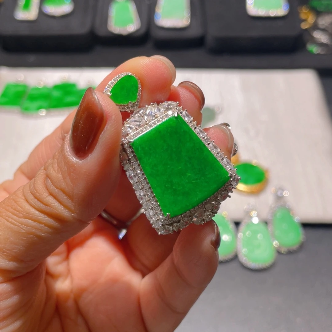 翡翠颈饰银S925镶嵌?*?精品