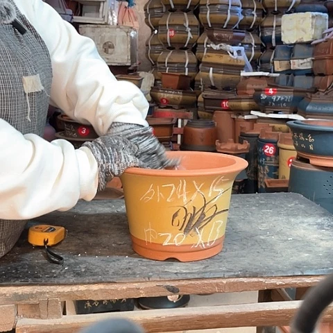 紫砂花盆斗盆一个