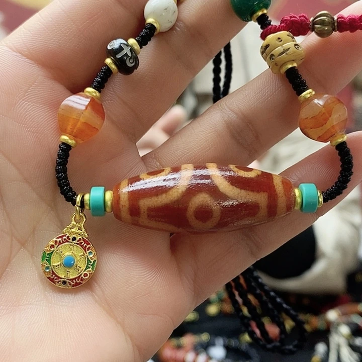 玛瑙/玉髓合金颈饰