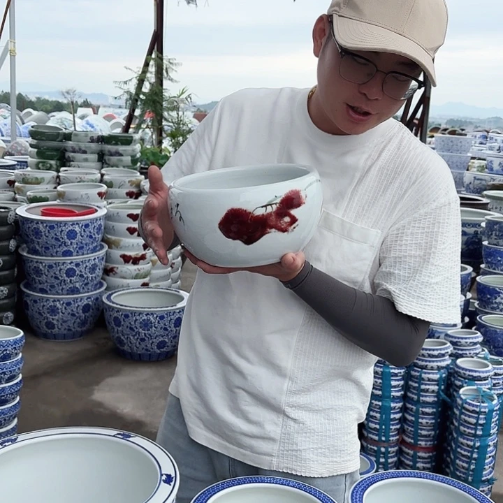 瓷片直径23，高13。。。。。