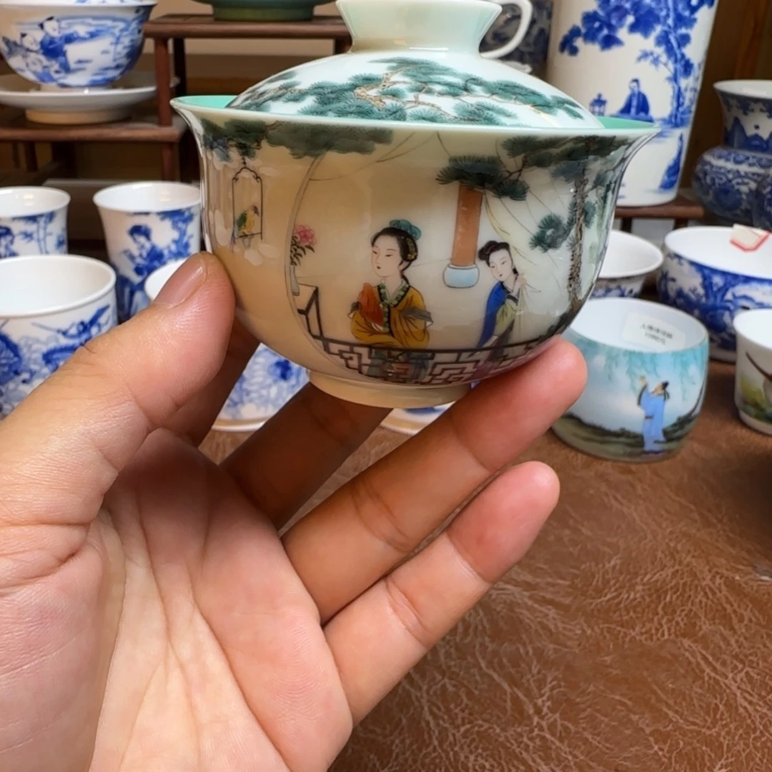 今天晚上的月亮很美