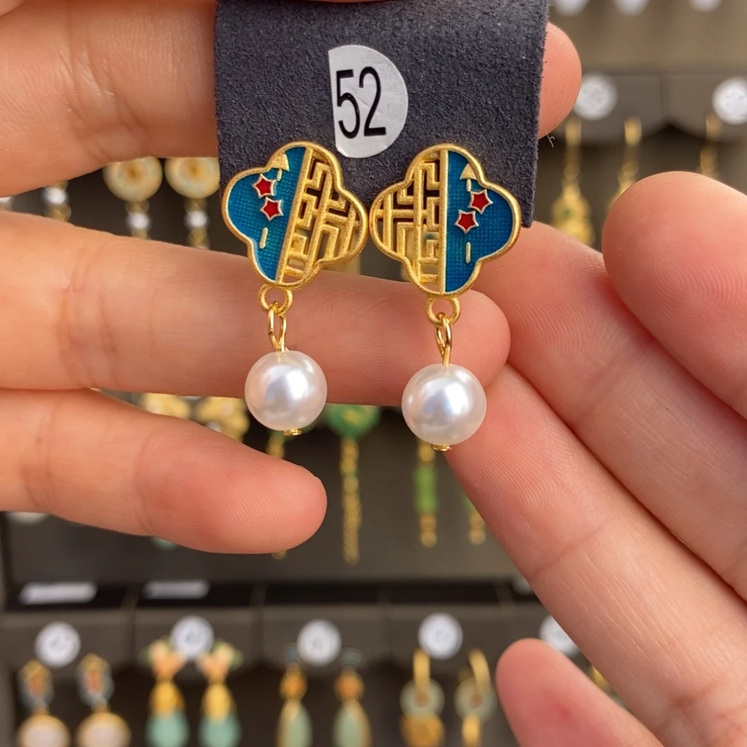 铁合金琉璃合金四叶草